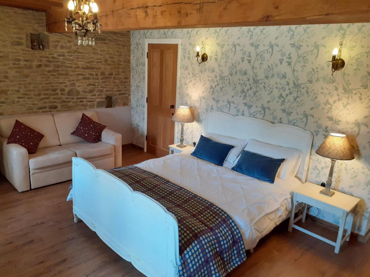 The Byre North End Farm Bed & Breakfast Ashton Keynes Ngoại thất bức ảnh
